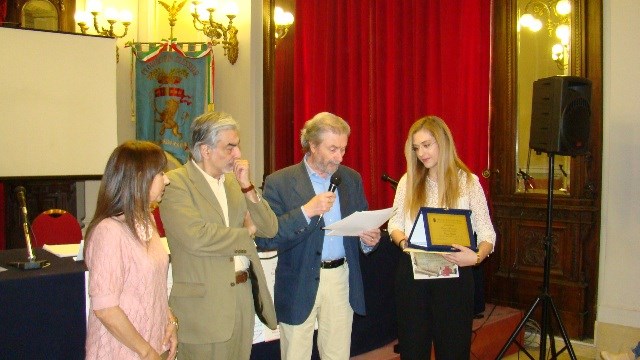 3° premio Vicari Giulia Liceo Classico Colajanni Enna